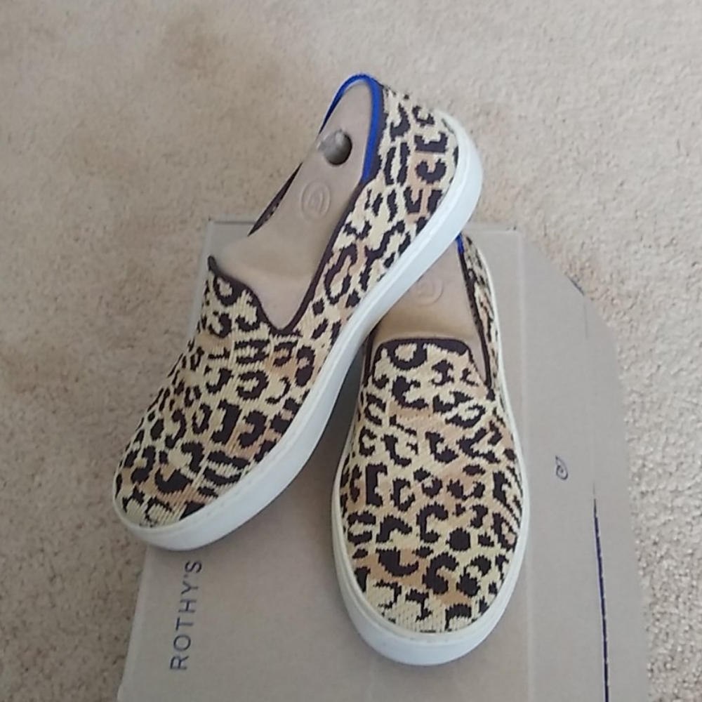 Rothy's size 5 purchased 2 months ago. Worn once.